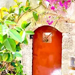 Rafaela Old Town Apartment Rhodes City