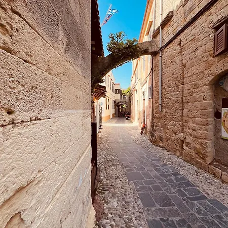 Rafaela Old Town Apartment *